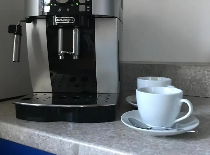 Juli Татранска Ломница